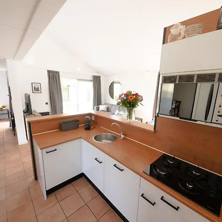 Enjoy A 6-person Zevenhuizen (Zuidplas)