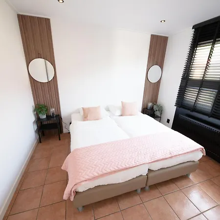 Enjoy A 6-person Zevenhuizen (Zuidplas)
